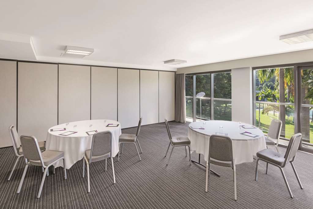 Adina Apartment Hotel Darwin Waterfront Удобства фото