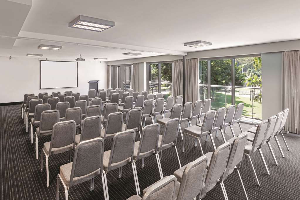 Adina Apartment Hotel Darwin Waterfront Удобства фото